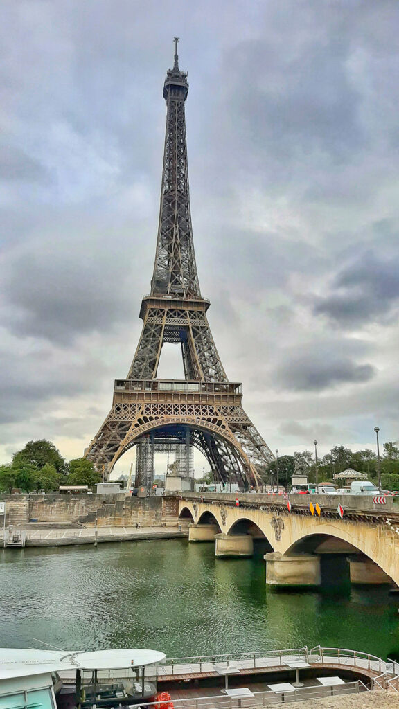 Paryż po raz pierwszy! Czy warto? Wieża Eiffla - hit czy kit?
